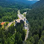 Hotel Pino Nature Hotel, Bw Premier Collection Sarajevo