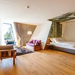 Pino Nature Hotel, Bw Premier Collection 4* סראייבו